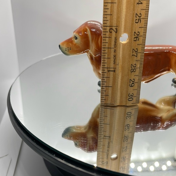 Vintage dachshund china figurine - Picture 9 of 9